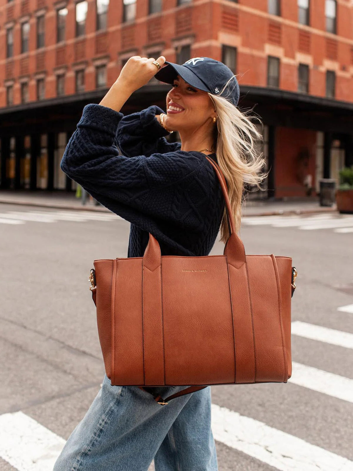 Multitasker Chestnut