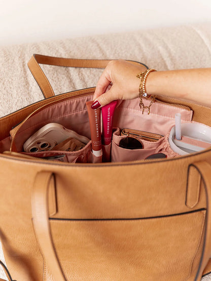 GO-GETTER TOTE camel