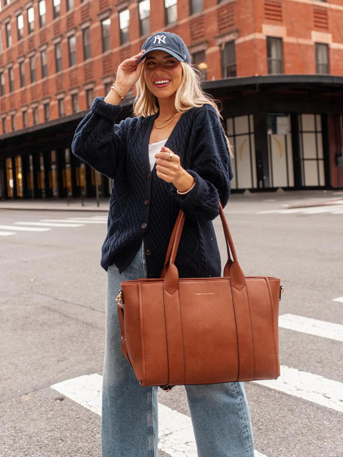 Multitasker Chestnut