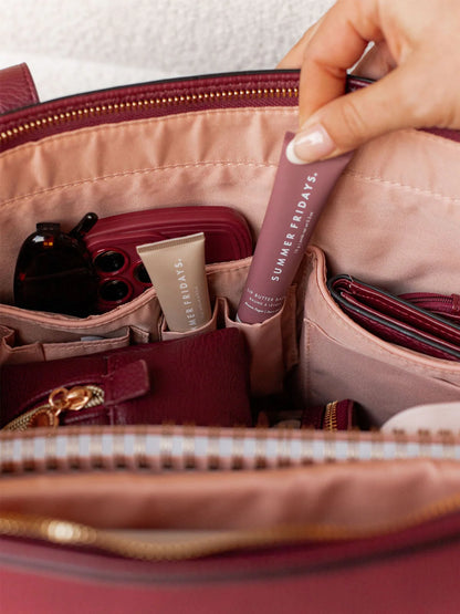 GO-GETTER TOTE berry